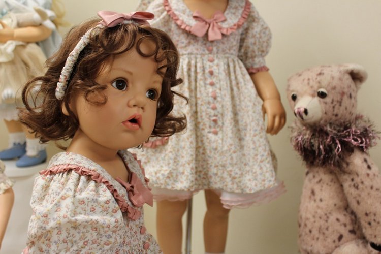 Рождественская встреча в магазине/клубе коллекционных кукол (фото 4)