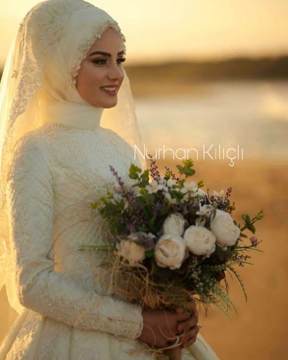 Свадебный хиджаб-прекрасные мусульманки в подвенечных платьях