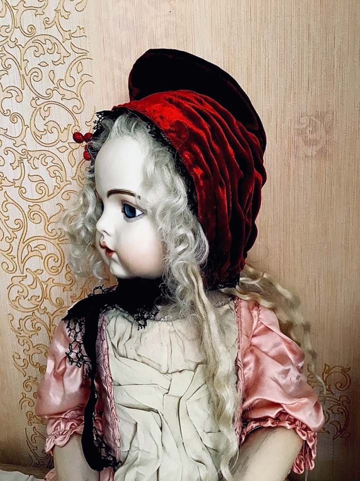 Тайны и ягоды любят все. Мой новый бонет "Остролист" | Бэйбики Тайны и ягоды любят все. Мой новый бонет "Остролист"