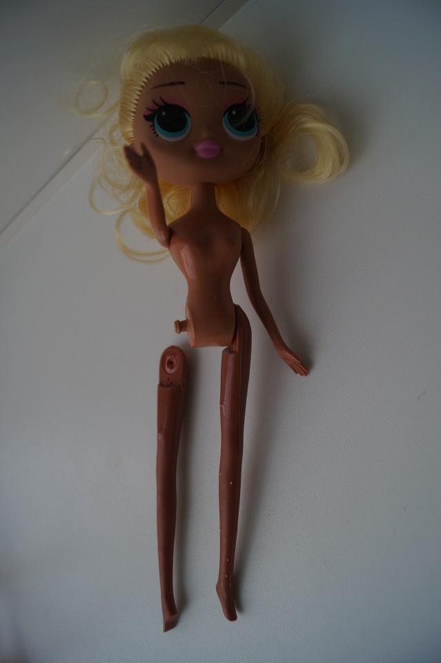 Первая октябрьская выписка. Воссоединение головы и тела. Парикмахерские услуги. Базирон+солнце