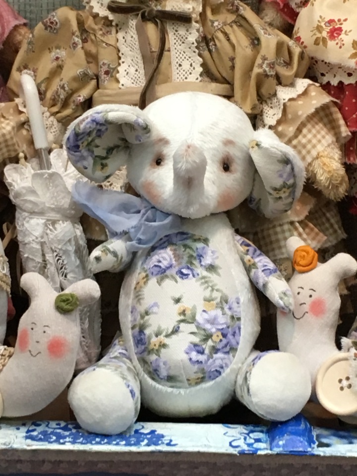 Апрель 2018 - выставка на Тишинке - так ее увидела я - часть 3