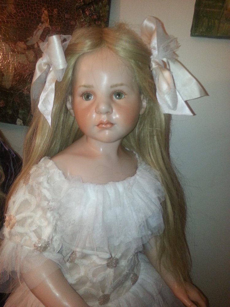 Новый образ для фарфоровой в воске Гунзелки