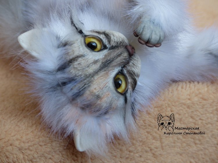 Кошечка Буся, портретная игрушка