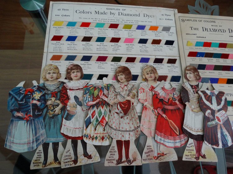 Очень маленькая кукло-встреча. Или ода бумажным куклам