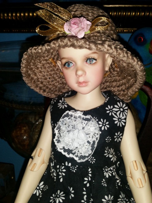 В поисках образа. Розочка примеряет парички. Опросник (фото 6)