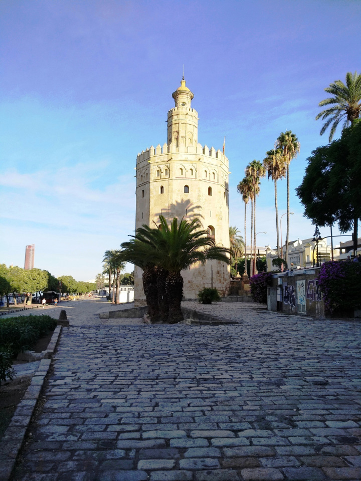 Тайна моего имени. Часть 8. Продолжение. Испания, Севилья. Удивительные вещи