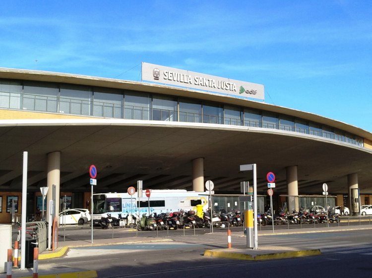 Тайна моего имени. Часть 8. Продолжение. Испания, Севилья. Удивительные вещи