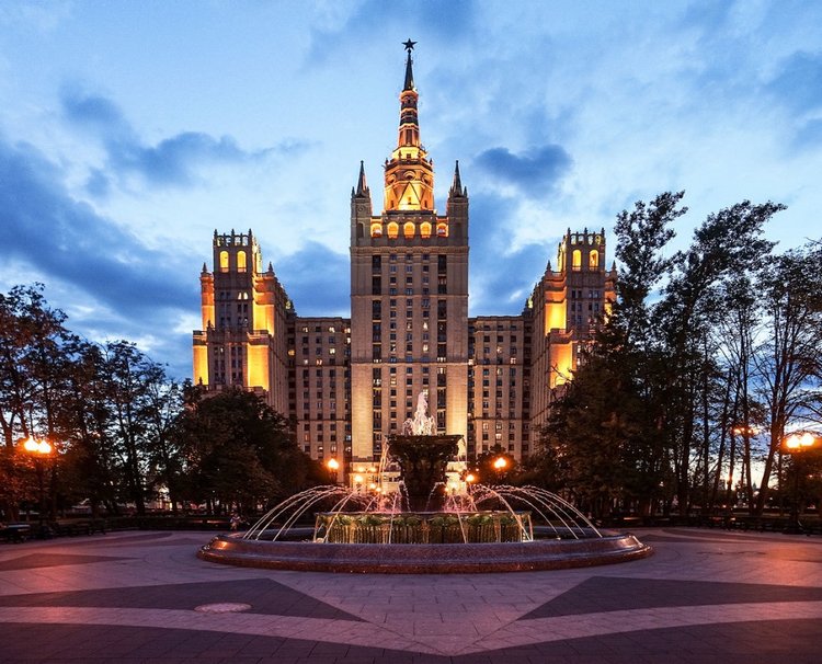 Москва. Небоскрёбы Семь сестёр