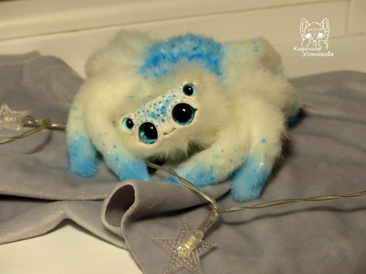 Паучок художник и его история