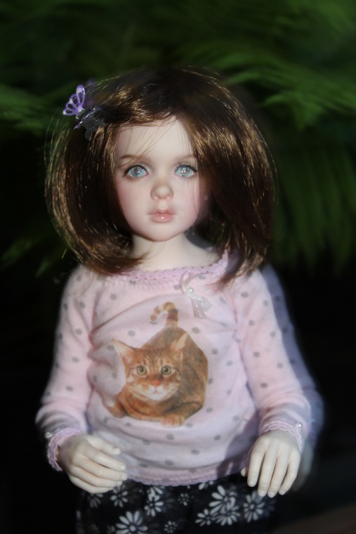 Вечерний сад. Розочка в пижамке