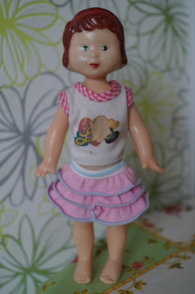 Вот бывает так - есть кукла и хочется ещё такую же