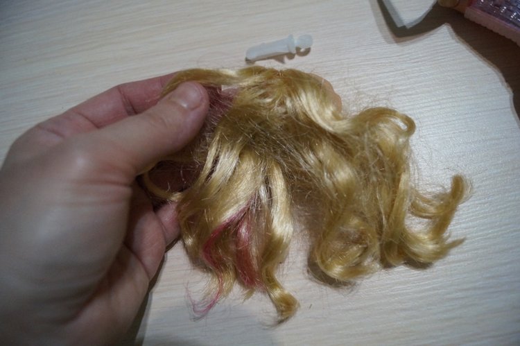 Первая выписка декабря. Поломки шейных шарниров и способы их исправления, избавляем волосы Барби от жира. Преображение