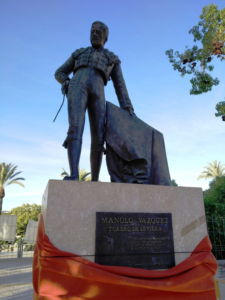 Тайна моего имени. Часть 8. Продолжение. Испания, Севилья. Удивительные вещи