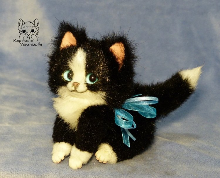 Кошечка Мякушка — Игрушки в смешанной технике (мех и глина): Арт