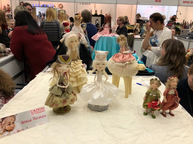 Выставка 5 октября 2018 - Тишинка: красоты много не бывает... ч.7 | Бэйбики Выставка 5 октября 2018 - Тишинка: красоты много не бывает... ч.7