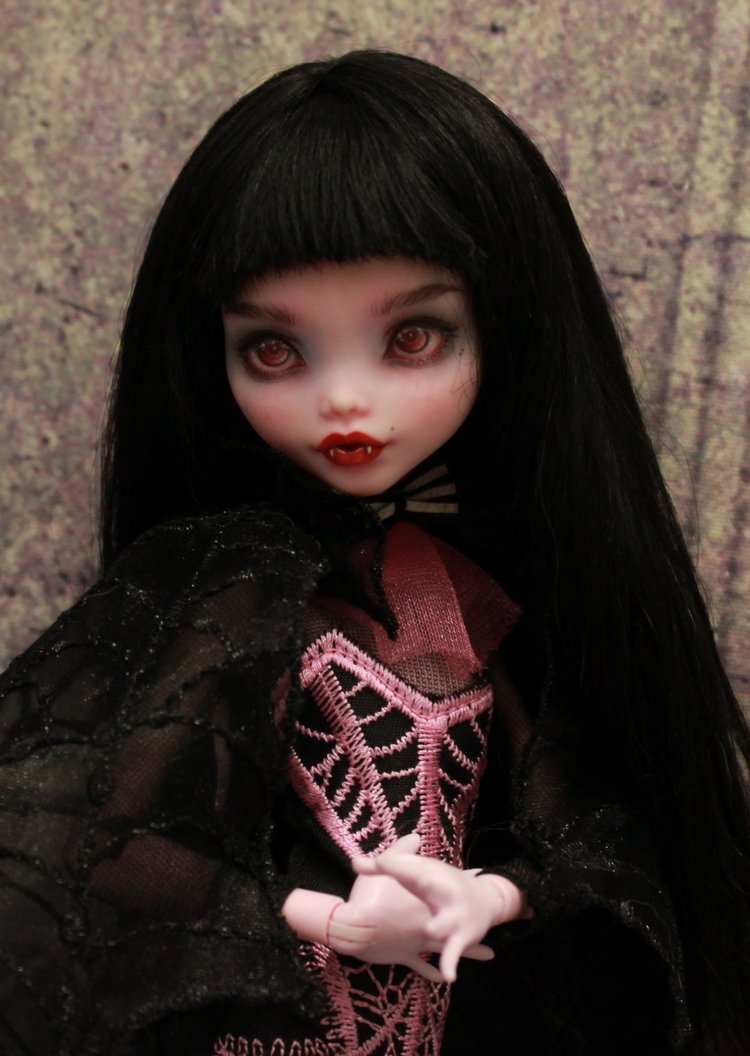 Монстрики моими глазами — ООАК и репейнт кукол (Custom): Barbie