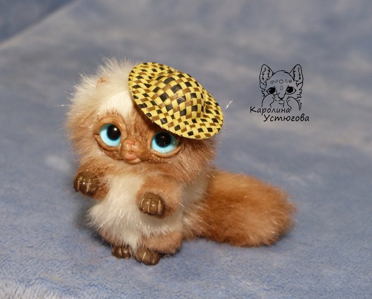 Котенок в шляпе — Игрушки в смешанной технике (мех и глина): Арт (фото 6)