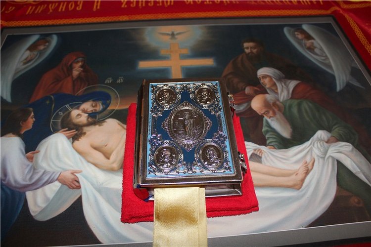 Накануне Светлого Праздника Пасхи. Старица, Свято-Успенский монастырь