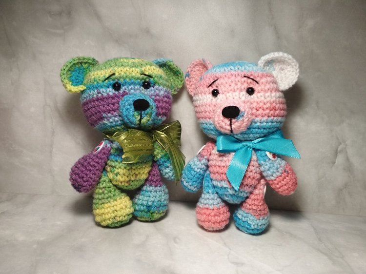 Медведи — Вязаные игрушки и амигуруми: крючком