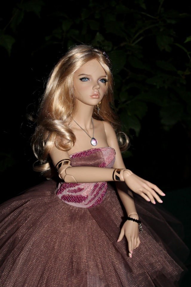 Мисс Бэйбики 2019. Бианка и волшебный цветок. Вечерняя прогулка по саду