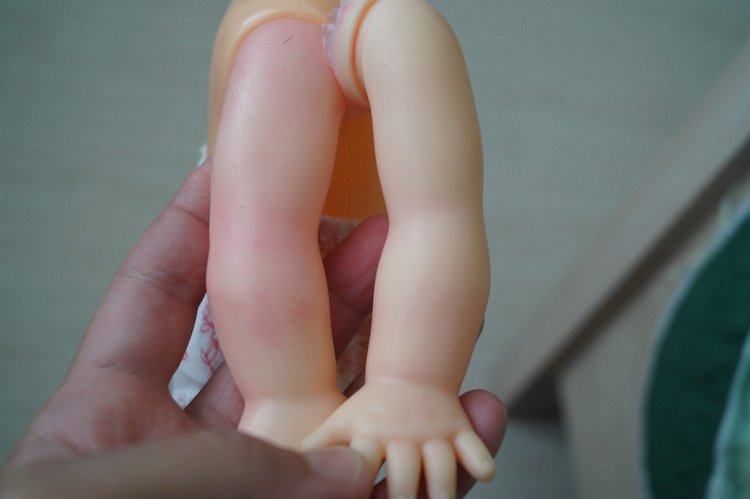 Третья июльская выписка. Вылечила восемь кукол СССР! И всем сшила наряды - за неделю