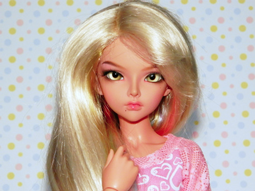 Изменения в жизни девушки начинаются с прически (фото 10)