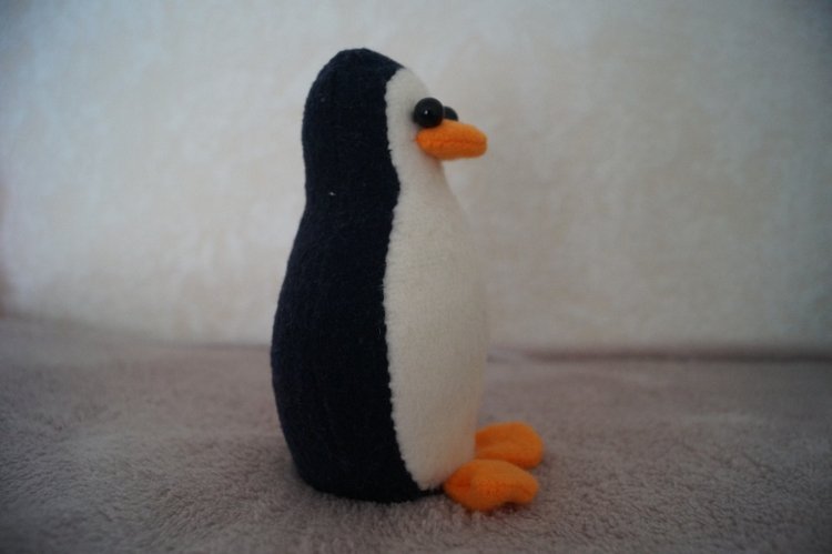 У Агаши много новеньких! Жители надкроватных полочек (фото 9)