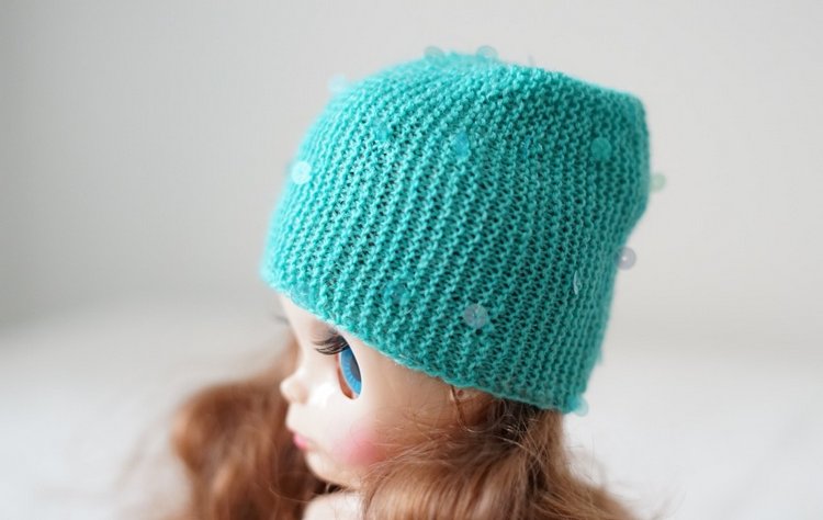 "Все вяжут шапочки для зим"