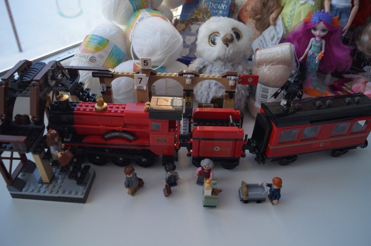 Посылочка с подарками от подруги