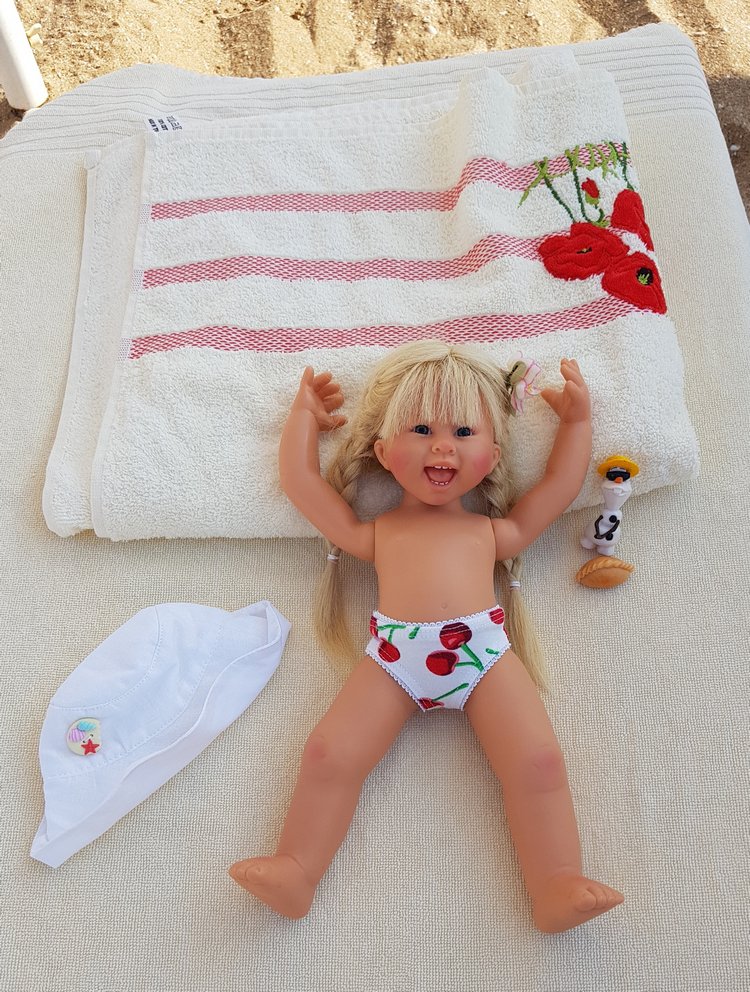 Как вихтелёнок Ронья в Турции отдыхала