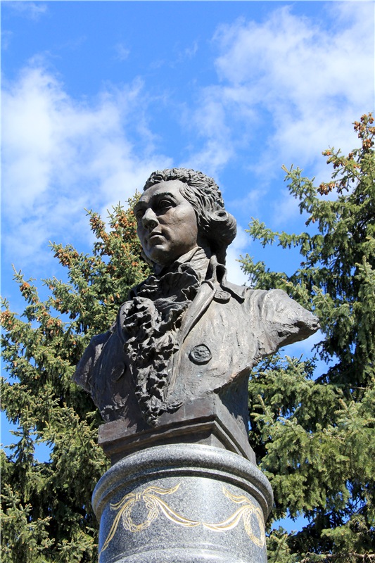 Одуванчиковая нежность, прогулка по Торжку