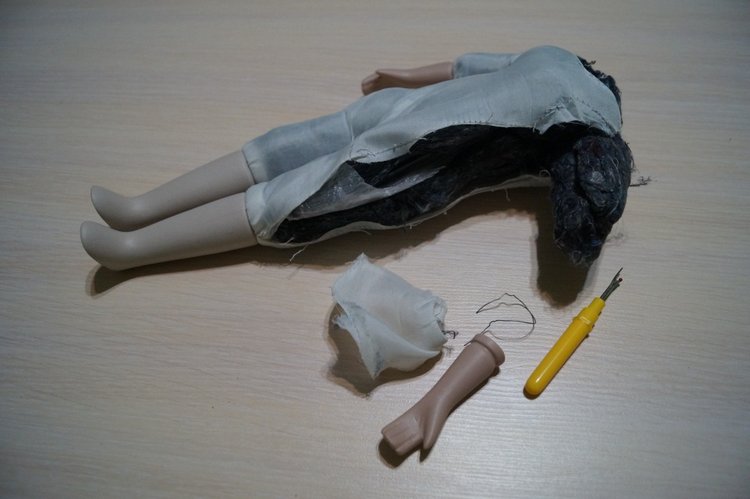 Первая выписка декабря. Поломки шейных шарниров и способы их исправления, избавляем волосы Барби от жира. Преображение