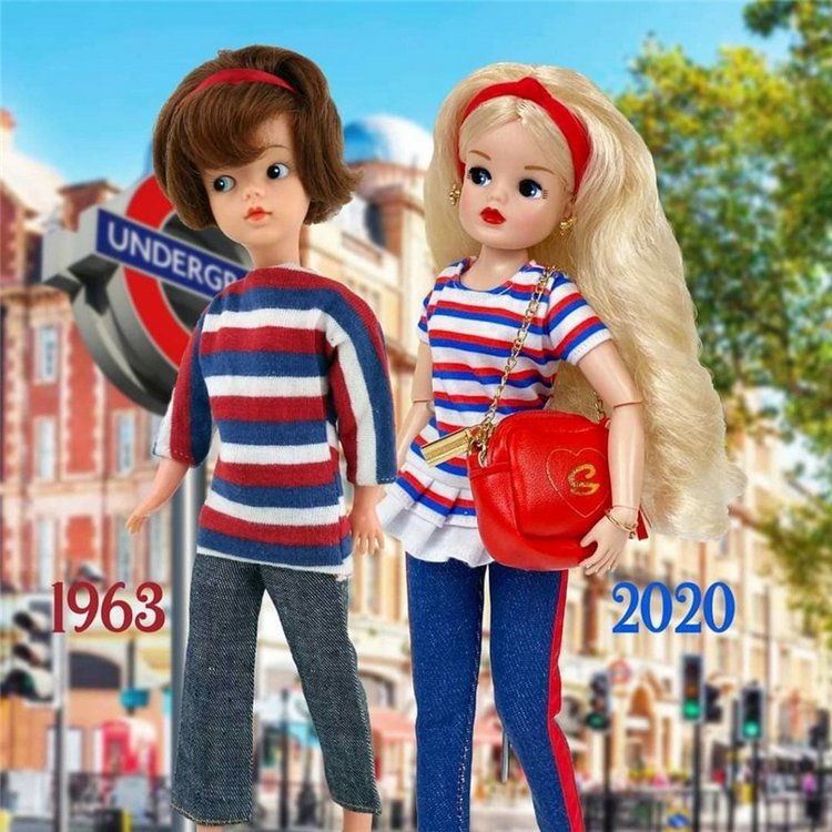 Луана. Fashion Store Blogger Sindy Doll 2021 (фото 3)