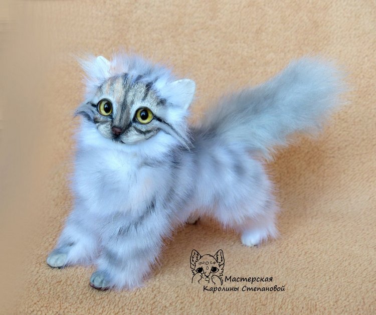Кошечка Буся, портретная игрушка