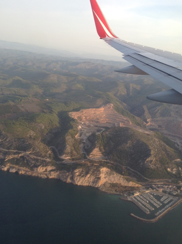 Путешествие Минуш в Испанию. Каталония. Ч.1. Рассвет над облаками. О-ла, Барселона