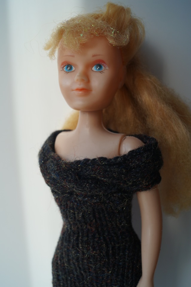 История Анжелики и её гардероба