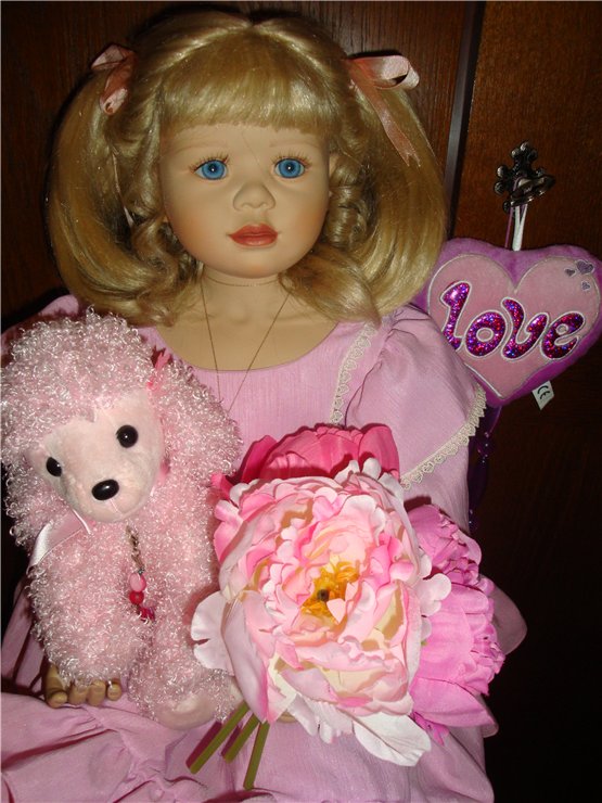 Hilary и ее сестрички от Christine Orange