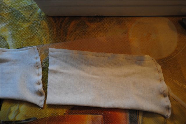 Носочки для винтажной или антикварной куклы своими руками. Просто и быстро. Пошаговая инструкция, как сшить носки для куклы из хлопкового трикотажа | Бэйбики Носочки для винтажной или антикварной куклы своими руками. Просто и быстро. Пошаговая инструкция, как сшить носки для куклы