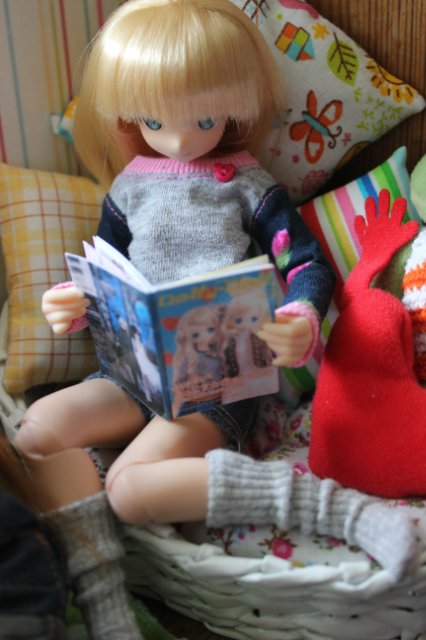 Японские девочки azone pure neemo в русском лесу (фото 2)