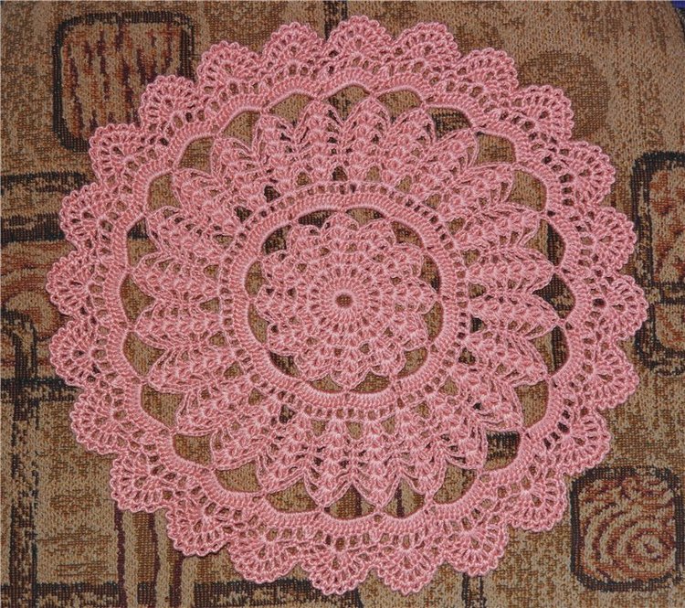 Коллекция вязаных салфеток или как же я люблю вязать. Часть 1 (фото 2)