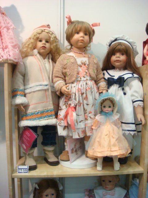 Ещё картинки с выставки... XI Международный Салон кукол на Тишинке в Москве 2015. Фото