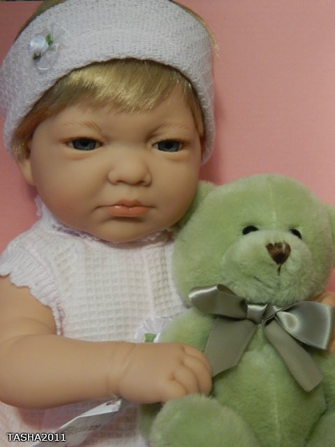 Испанские куклы и ретро-автомобили или "Все мальчики любят машинки"