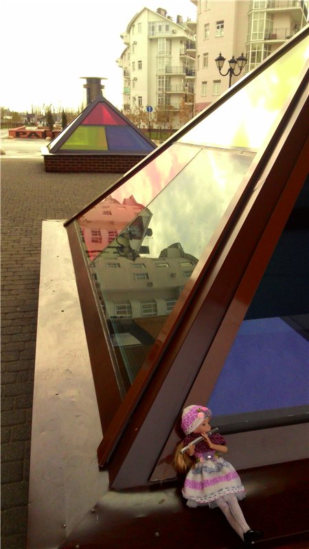 Первые прогулки Алисы — Фэшн