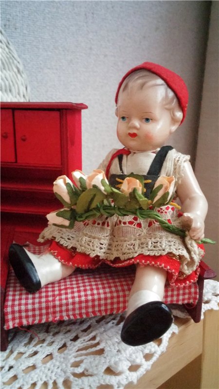 Мои антикварочки живущие у меня дома. И новенький малыш вернувшийся с реставрации