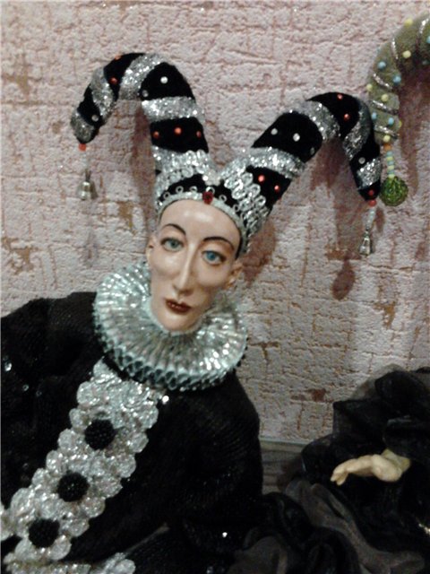 Такой притягательный образ Арлекина