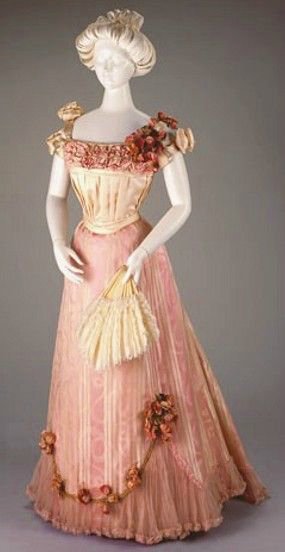 Для тех, кто в поиске или Каждый охотник желает знать. Викторианские и эдвардианские наряды