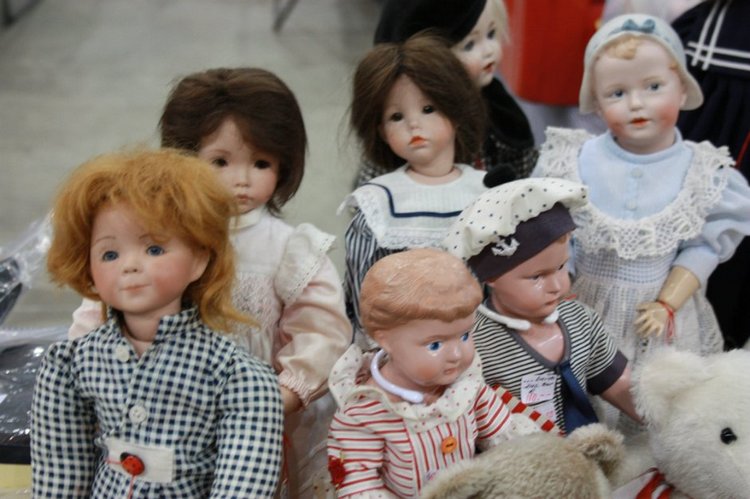 Осенняя выставка 2014 кукол и мишек Тедди в Голландии - часть II