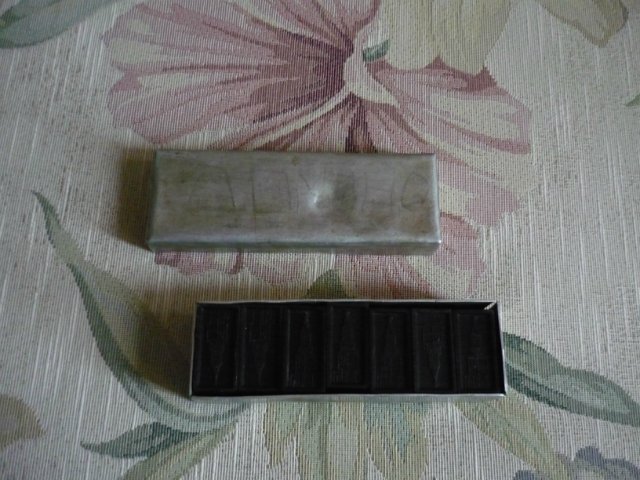 В поисках черного котика из детства