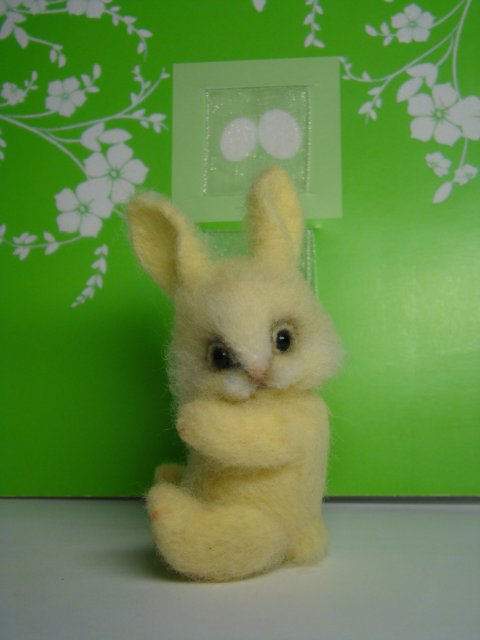 Солнечный зайчик. Авторская игрушка валянием из шерсти Ольги Чернухо (фото 3)