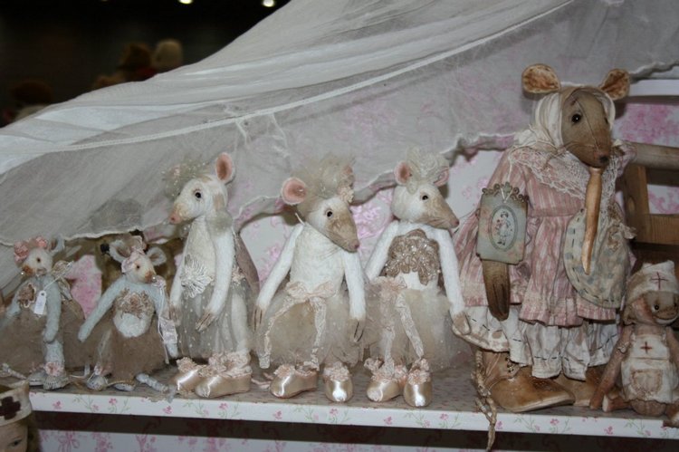 Выставка кукол, мишек тедди, кукольных домиков и миниатюры в Нидерландах 24-25 октября 2015 год. Часть пятая | Бэйбики Выставка кукол, мишек тедди, кукольных домиков и миниатюры в Нидерландах 24-25 октября 2015 год. Часть пятая